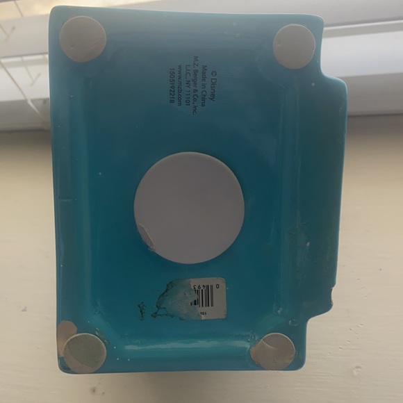 Frozen Elsa and Anna Castle - Picture 4 of 4